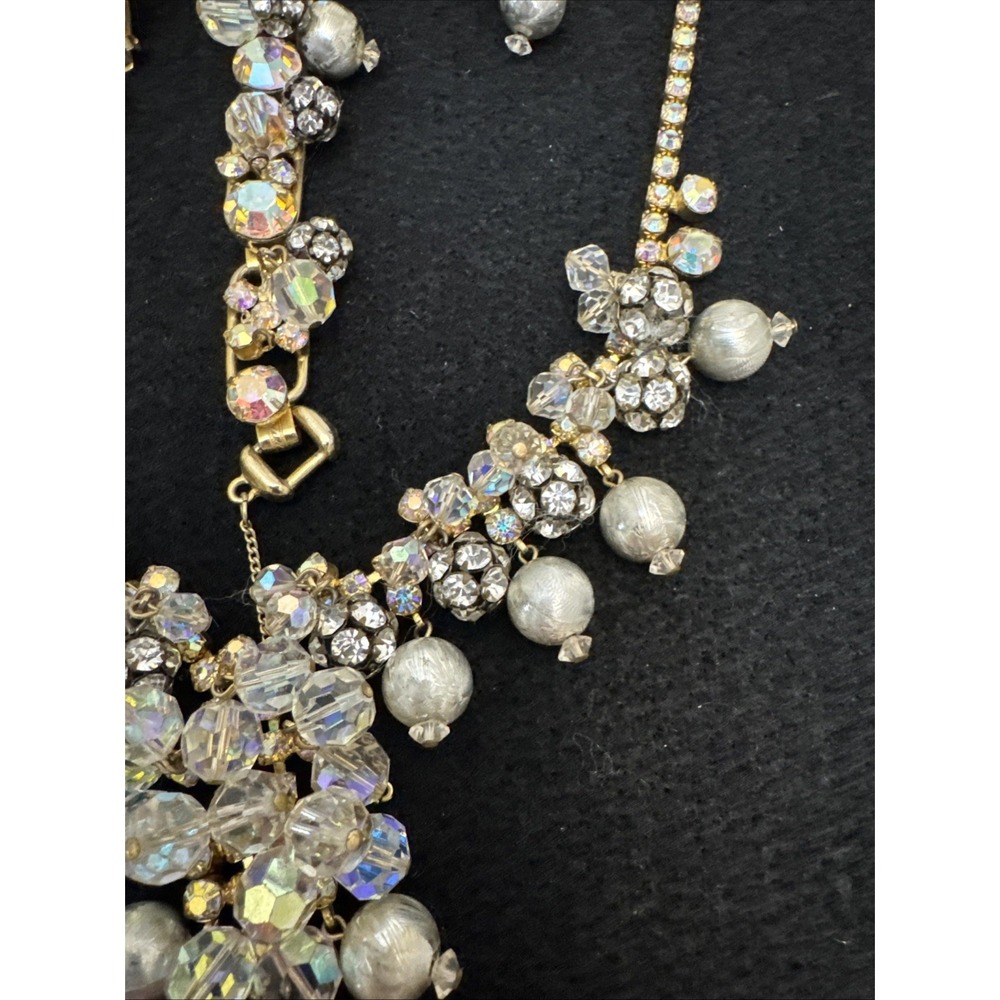 Decadent Juliana D&E Faux Pearl Iridescent Rhinestone 3 Piece Parure Set AB Rare - Picture 3 of 16